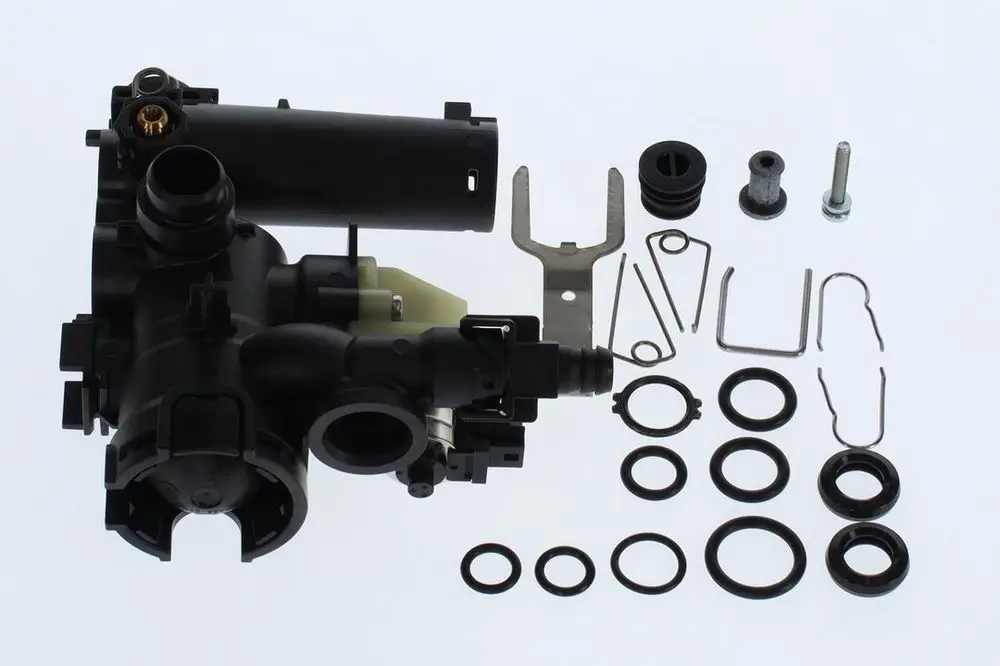 BOSCH Rücklaufeinheit mit Zubehörteilen, einschließlich Dichtungen, Federclips und Befestigungselementen, zur Verwendung in entsprechenden technischen Anwendungen.